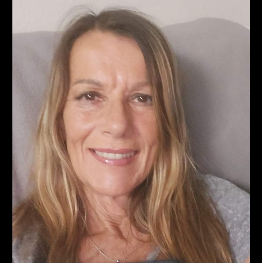 Meet your Posher, Nina